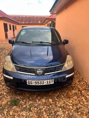 Nissan Versa 1.8 S 2009 Blue