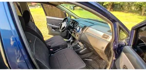 Nissan Versa 1.8 S 2009 Blue