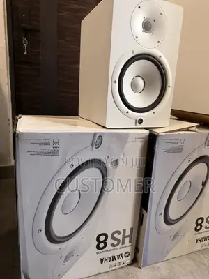 HS8 Yamaha Studio Monitors