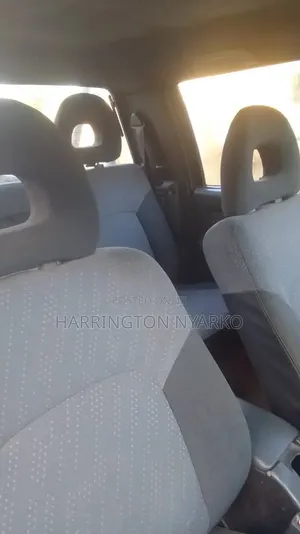 Mitsubishi L200 1993 Gray