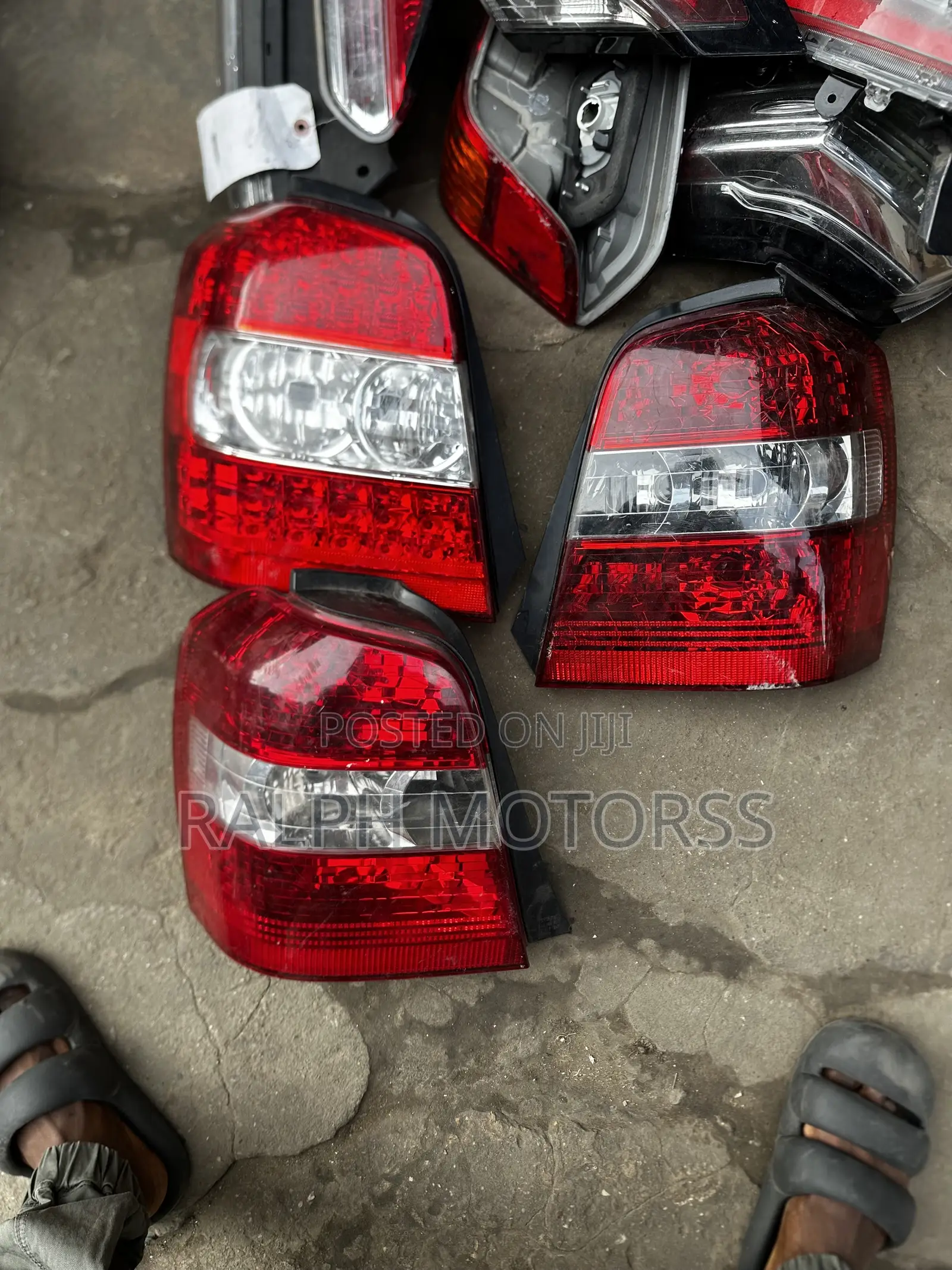 Toyota Highlander 2005 Taillights