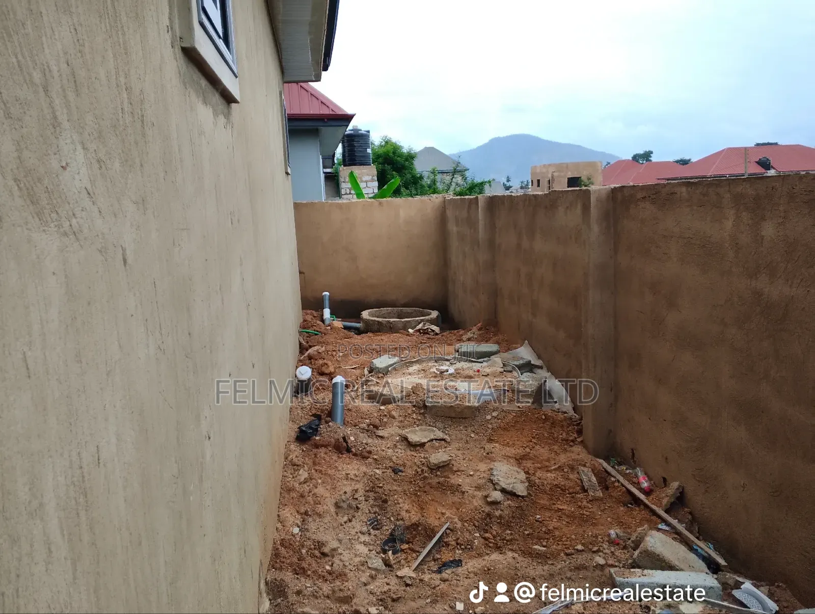 3bdrm House in Adjen Kotoku, Amasaman for sale