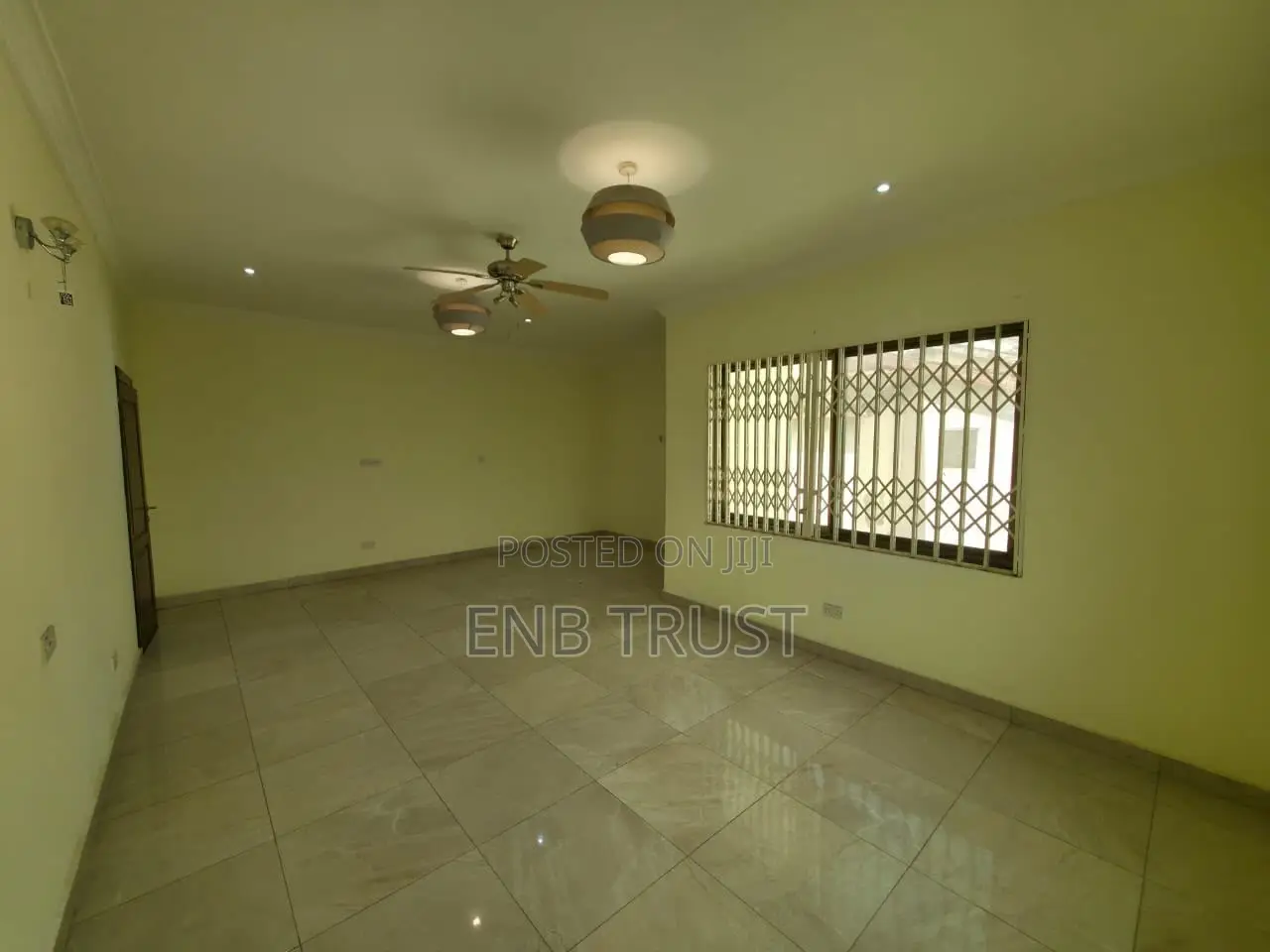 8bdrm Duplex in East Legon, A&C Mall Area for rent