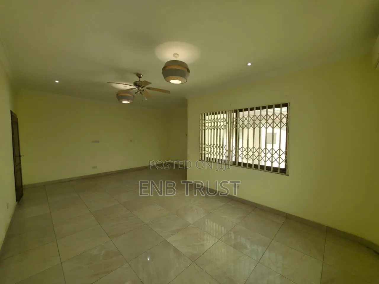 8bdrm Duplex in East Legon, A&C Mall Area for rent