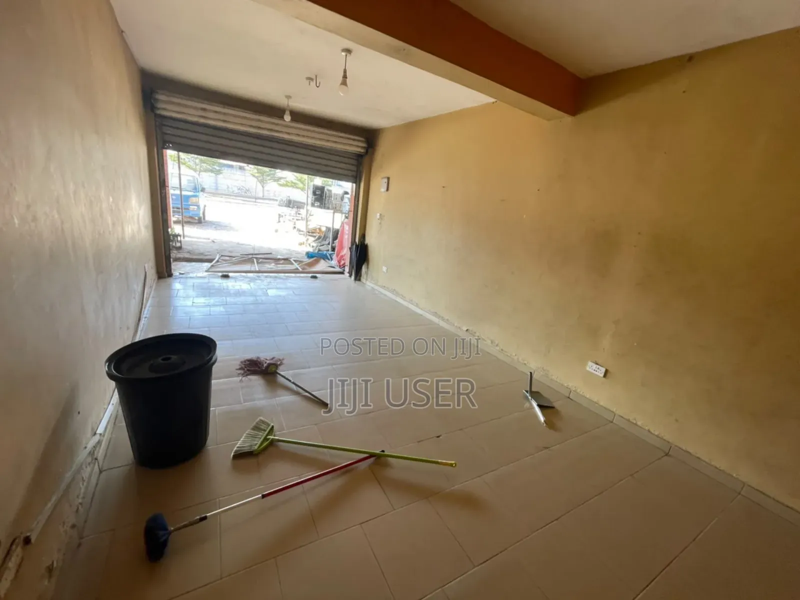 Shop for Rent