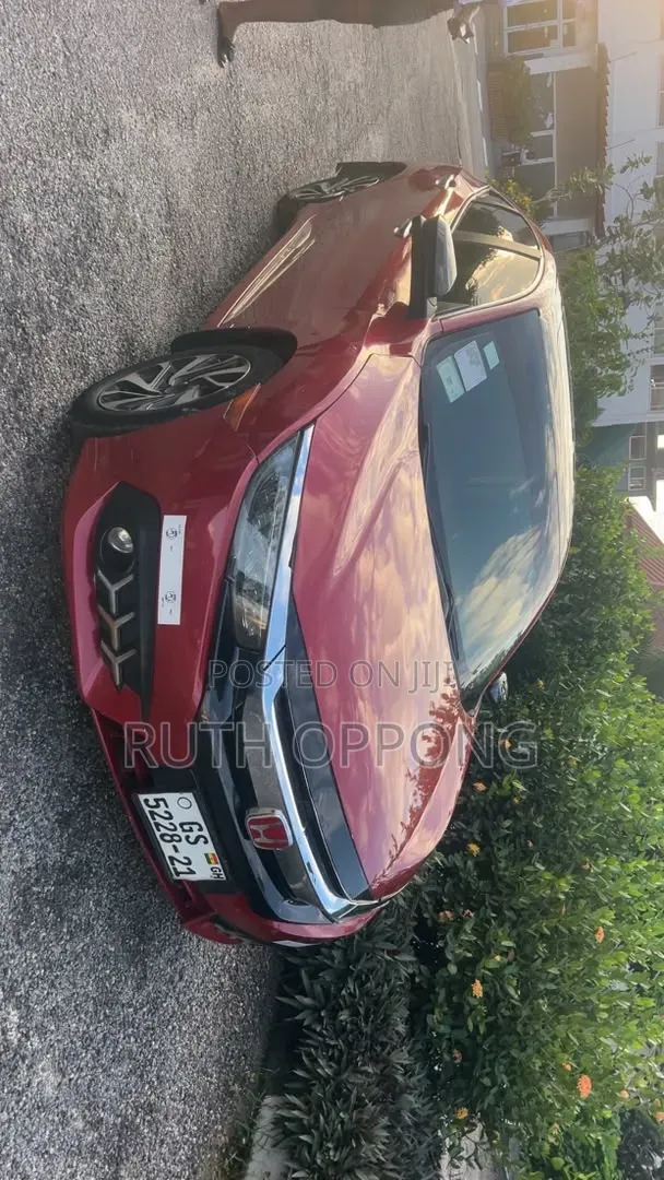 Honda Civic Type R Touring 4dr Hatchback (2.0L 4cyl) 2017 Red