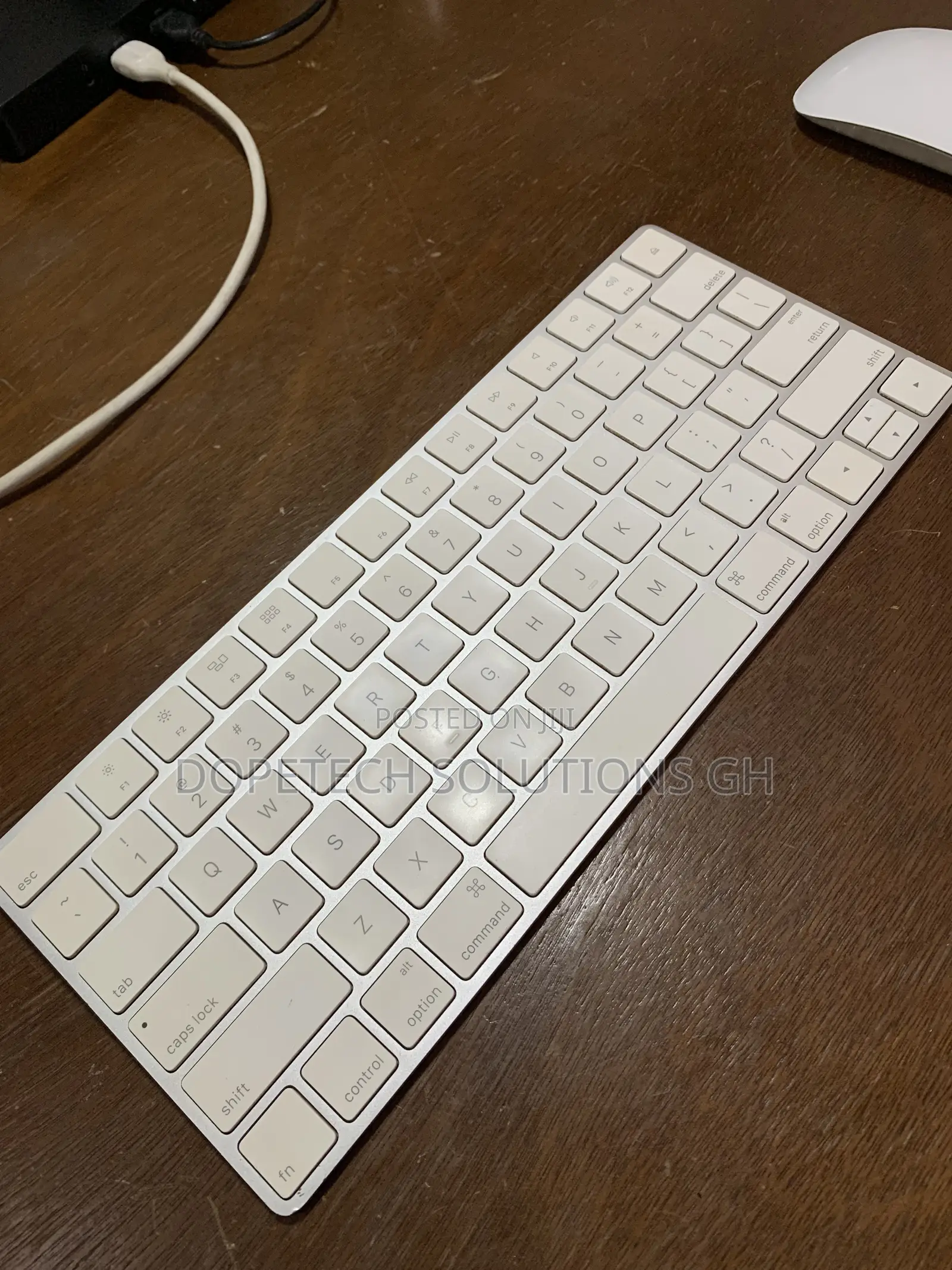 Apple Magic Keyboard 2