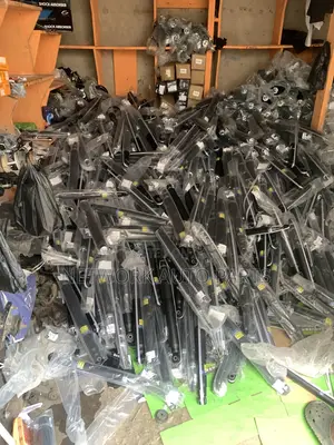 High Quality Back Shocks Absorbers for Toyota,jonda,hyundai and More