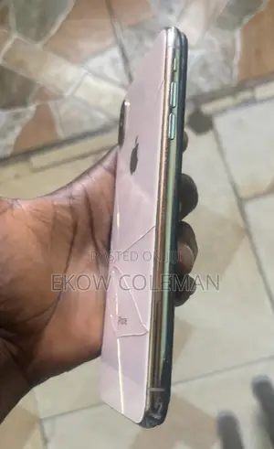 Apple iPhone XS Max 64 GB Gold