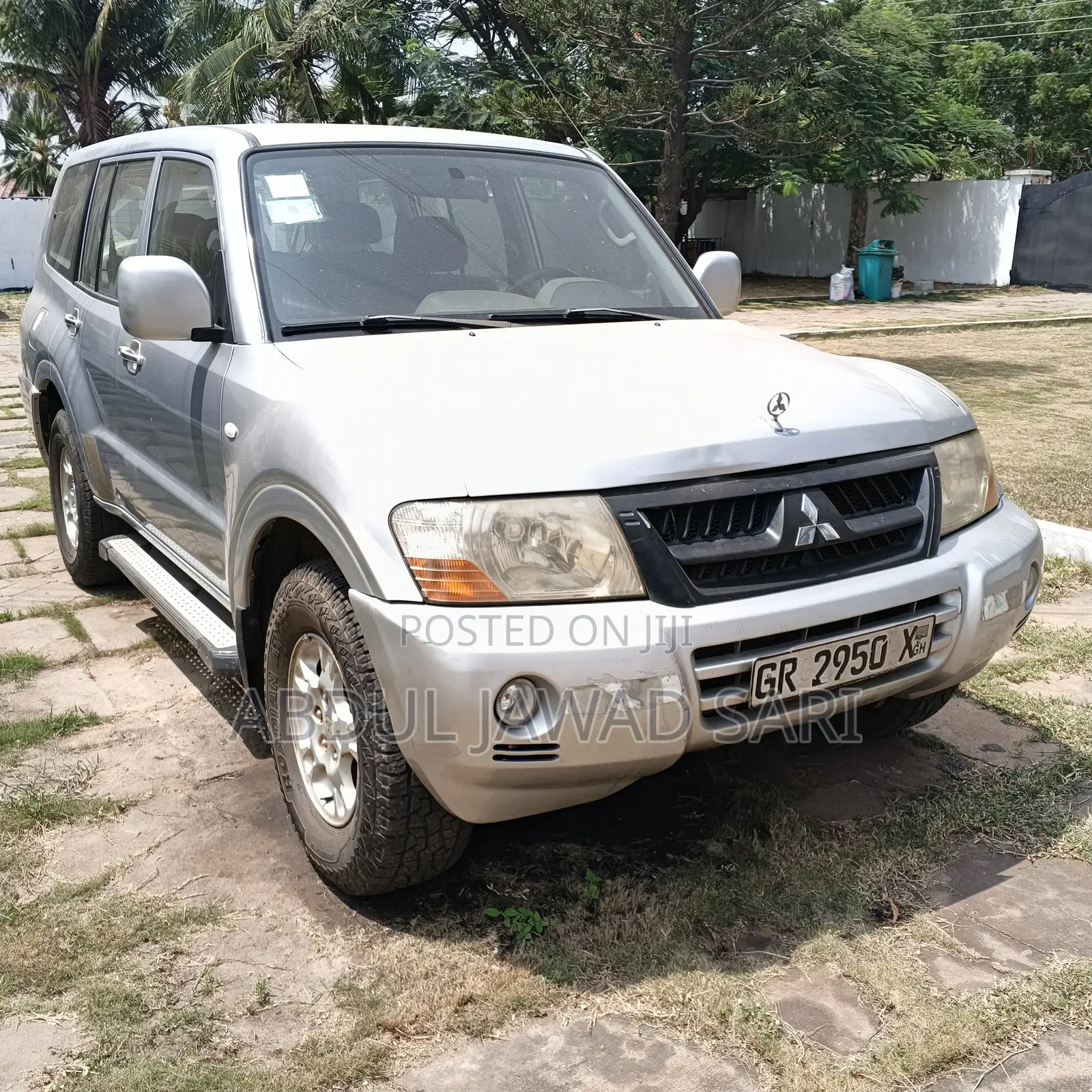 Mitsubishi Pajero 2002 Silver