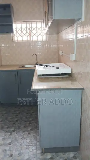 2bdrm Apartment in School Junction for rent