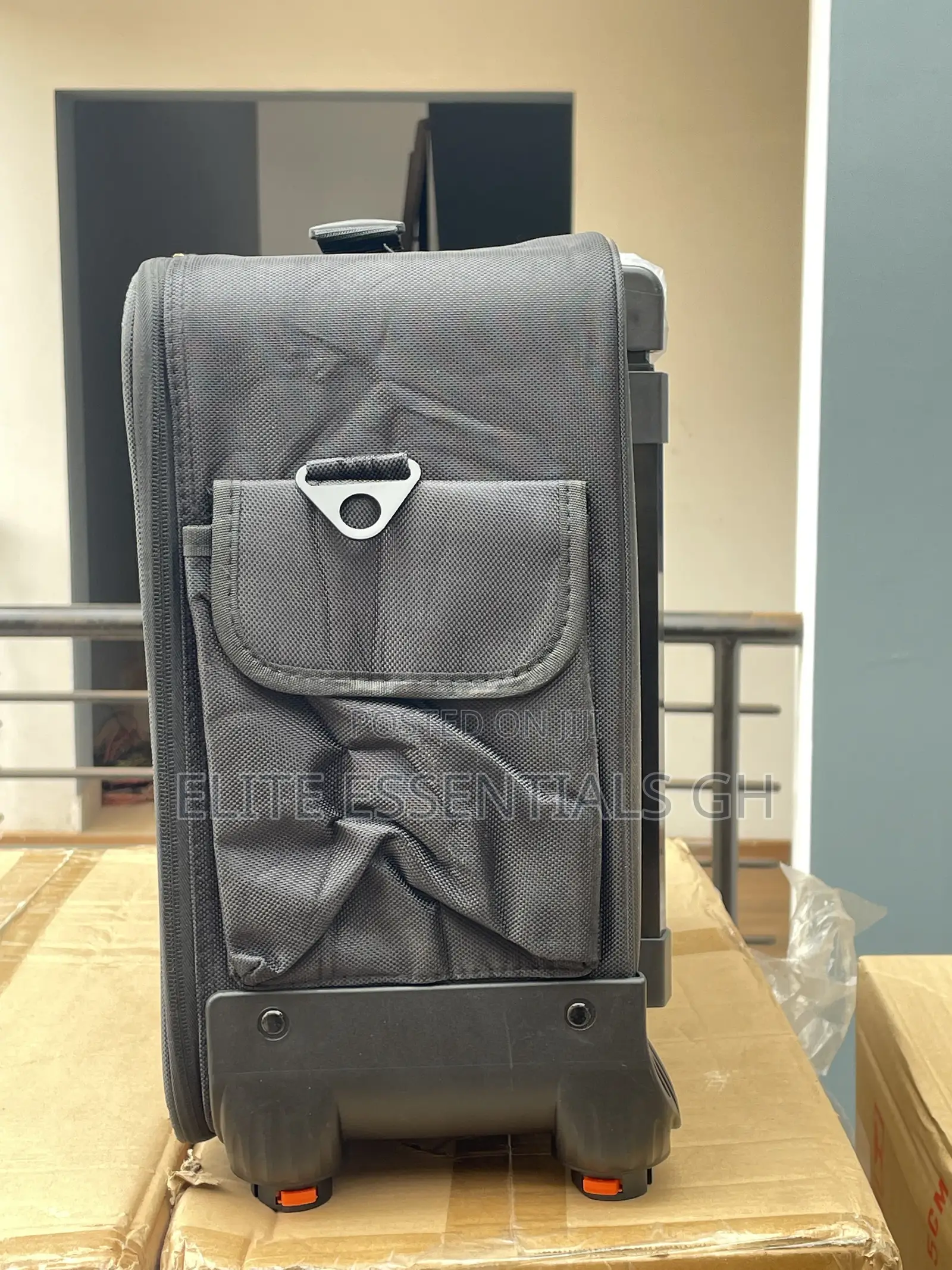 Professional Make Up Bag