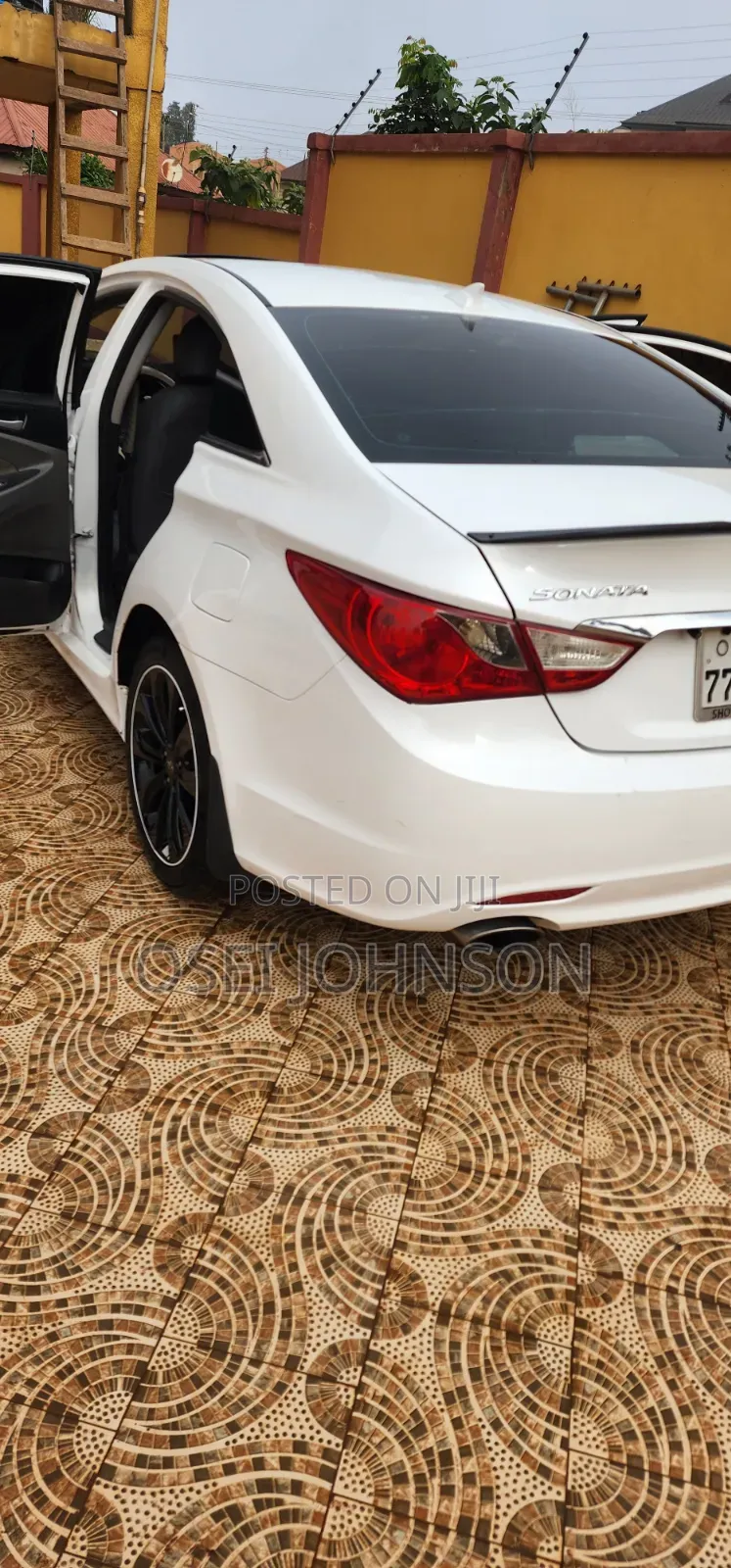 Hyundai Sonata GLS Sedan FWD (2.4L 4cyl 6A) 2013 White