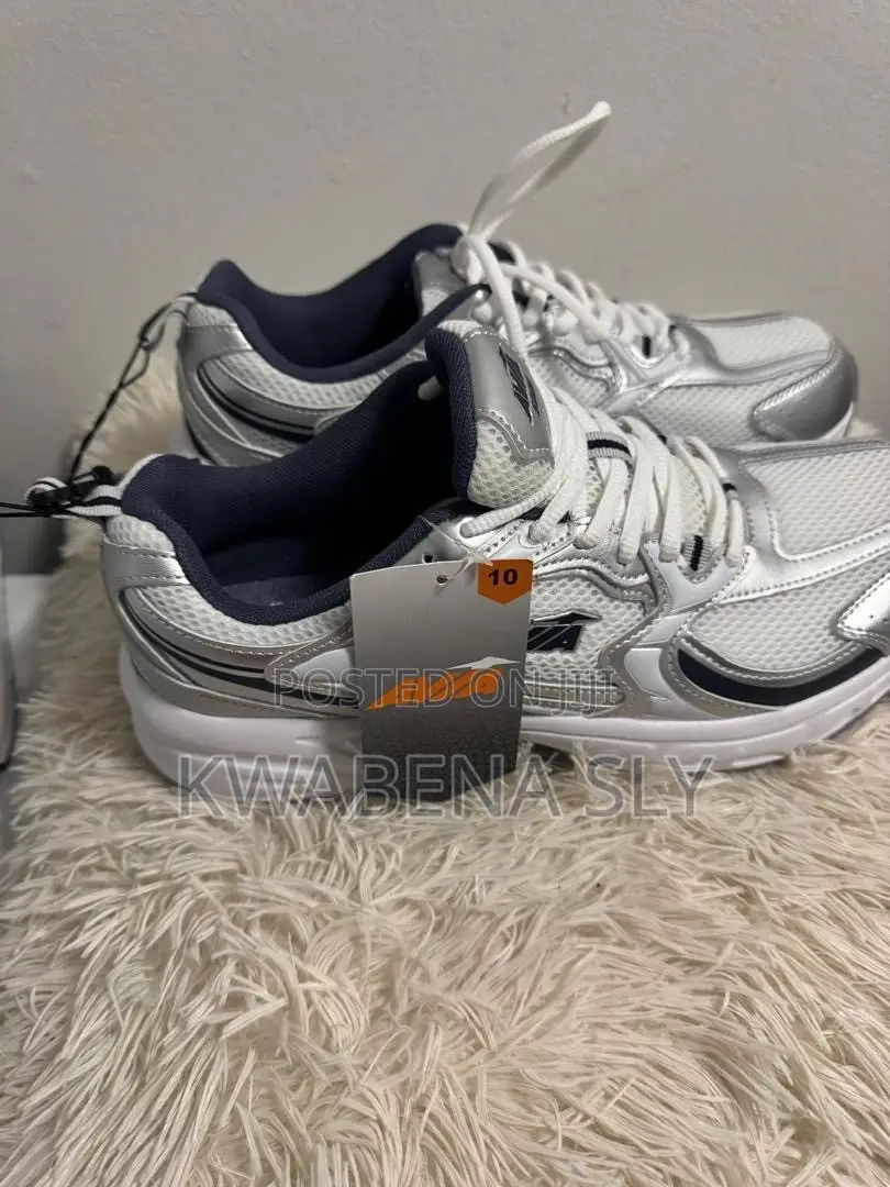 Avia Athletic Runner