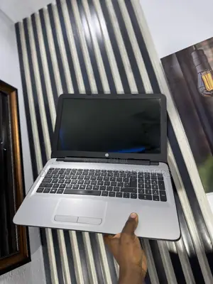 Laptop HP 15 8GB AMD A6 SSD 256GB