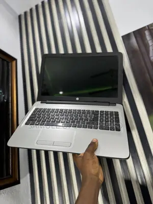 Laptop HP 15 8GB AMD A6 SSD 256GB