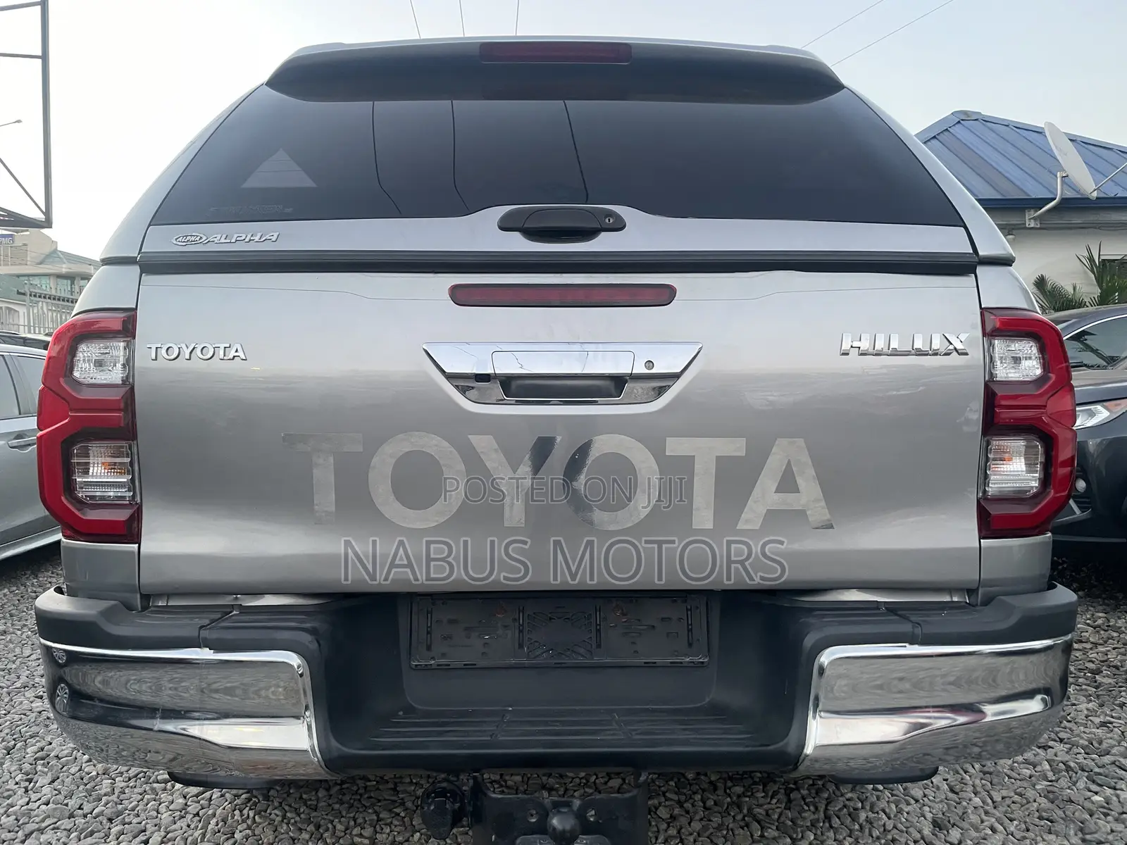 Toyota Hilux Rugged 4x4 2018 Silver