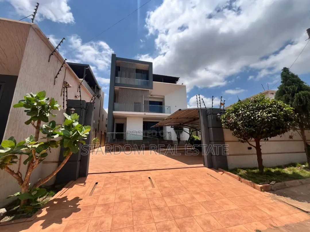 5bdrm Duplex in East Legon, A&C Mall Area for rent