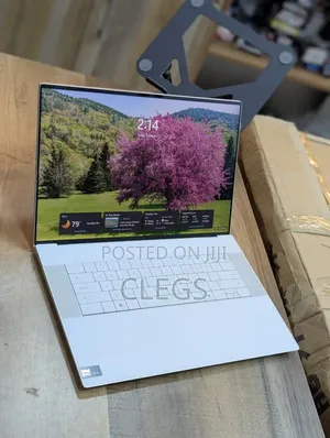 Laptop Dell XPS 16 9640 16GB Intel Core Ultra 7 SSD 1T