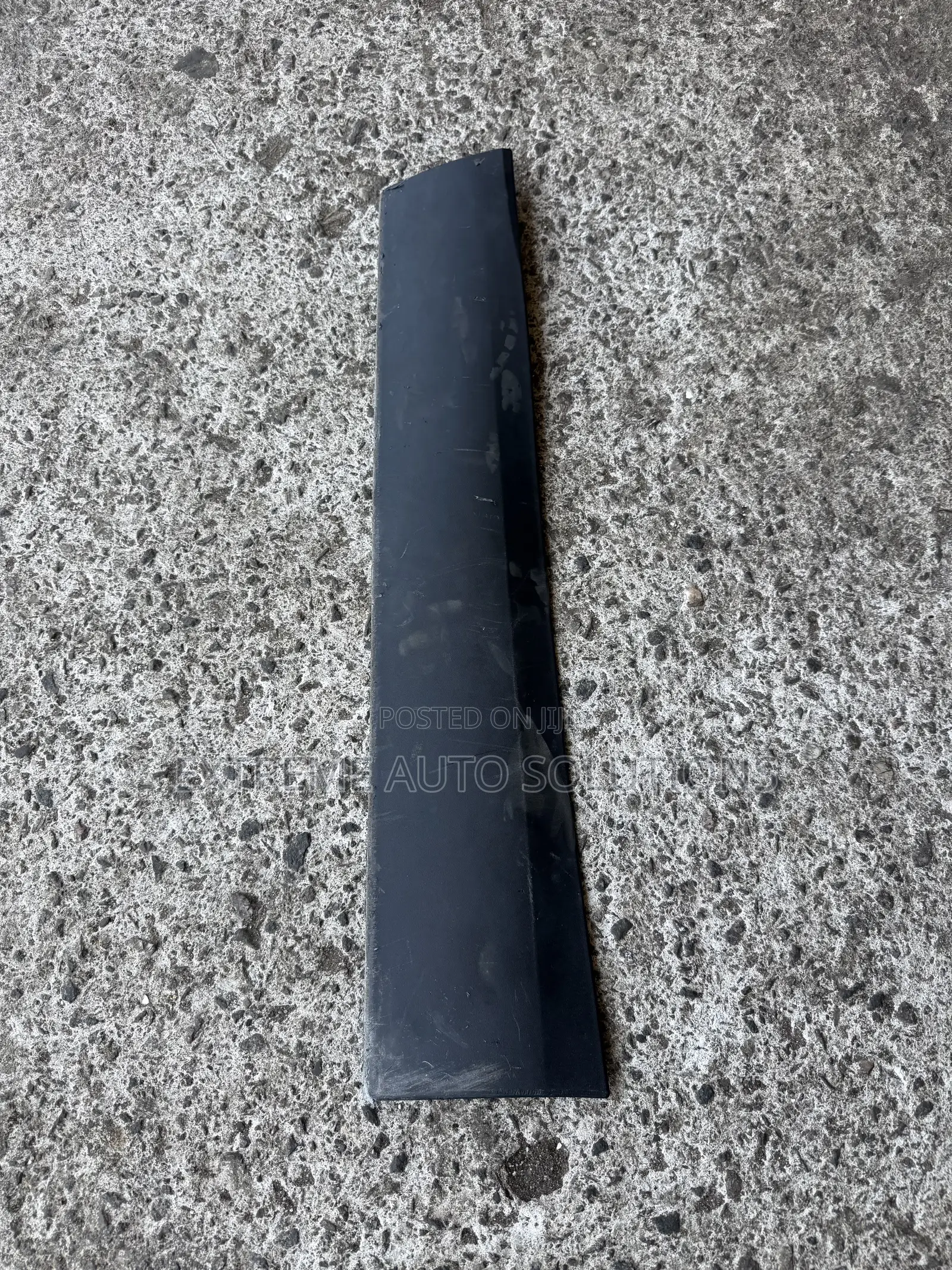 RDX 2023 Door Moulding