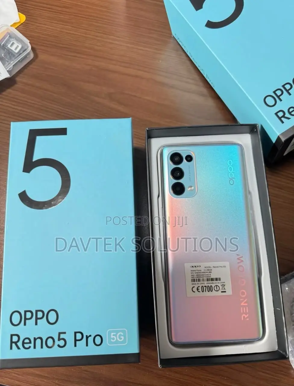 New Oppo Reno5 Pro 5G 256 GB Gold
