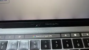 Laptop Apple MacBook Pro 2019 8GB Intel Core i5 SSHD (Hybrid) 512GB