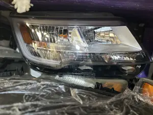Ford Explorer 2018 to 2022 Headlight