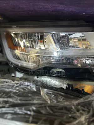 Ford Explorer 2018 to 2022 Headlight