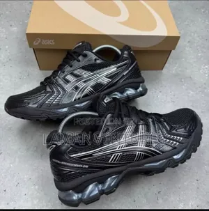 ASICS GEl_KAYANO-14