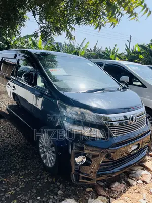Toyota Vellfire Z 2.4 FWD 7-Seater 2013 Black