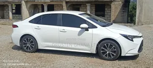 Toyota Corolla Hybrid 2023 White