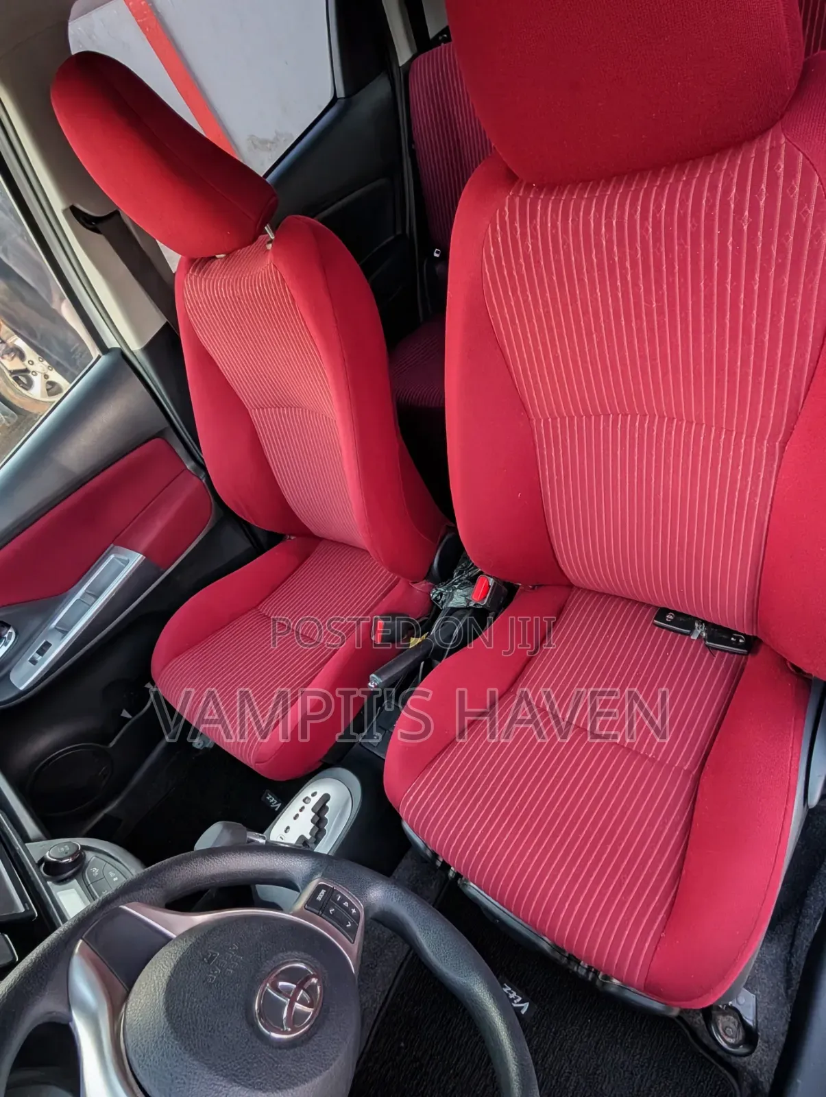 Toyota Vitz 1.3 AWD 3dr 2015 Pearl