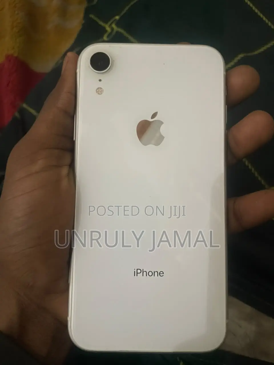 Apple iPhone XR 64 GB White