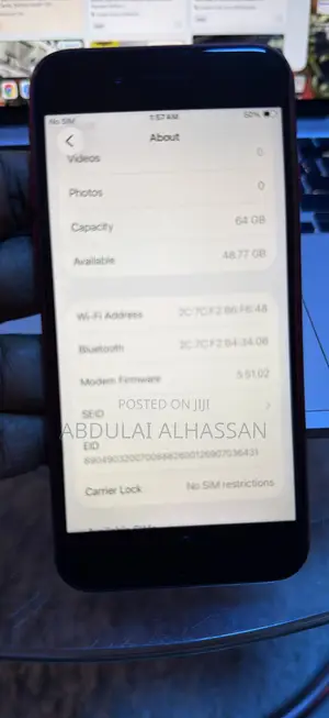 Apple iPhone SE (2022) 64 GB Black