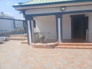 3bdrm House in Kwabenya, CFC Estates for rent
