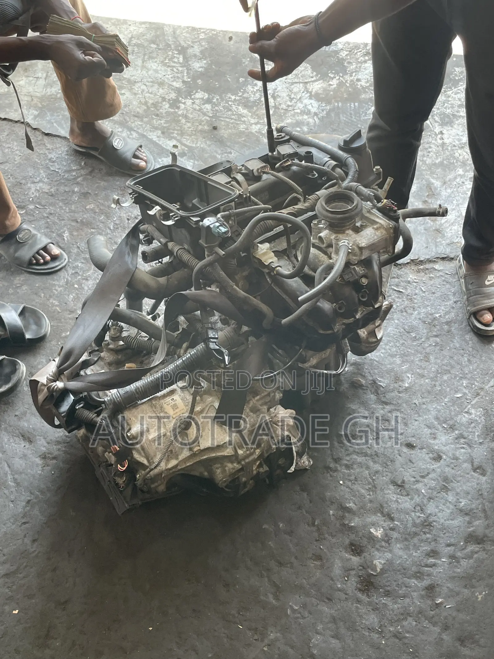 Toyota Vitz Engine 3, 4 Plugs – Engine Available