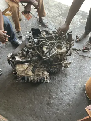 Toyota Vitz Engine 3, 4 Plugs – Engine Available