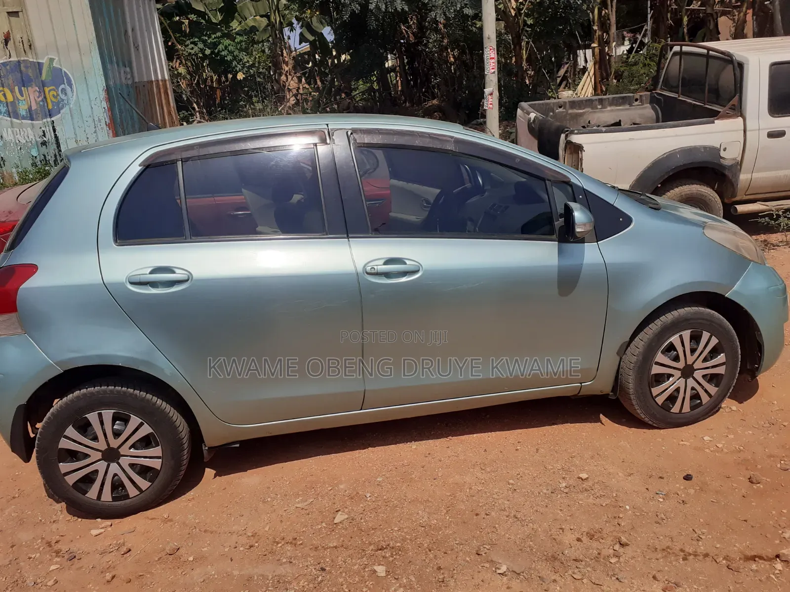 Toyota Vitz 2010 Green