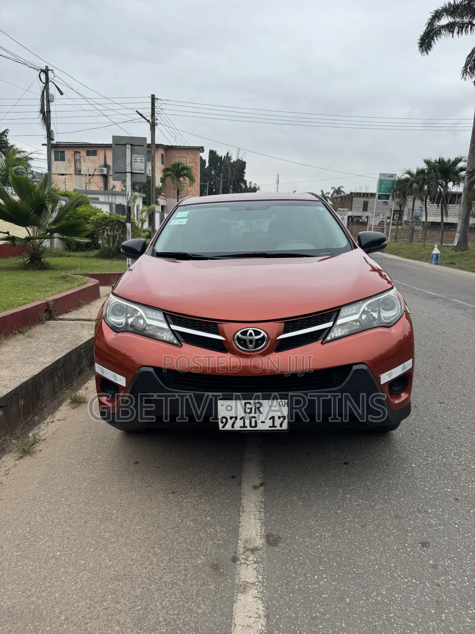 Toyota RAV4 2015 Orange