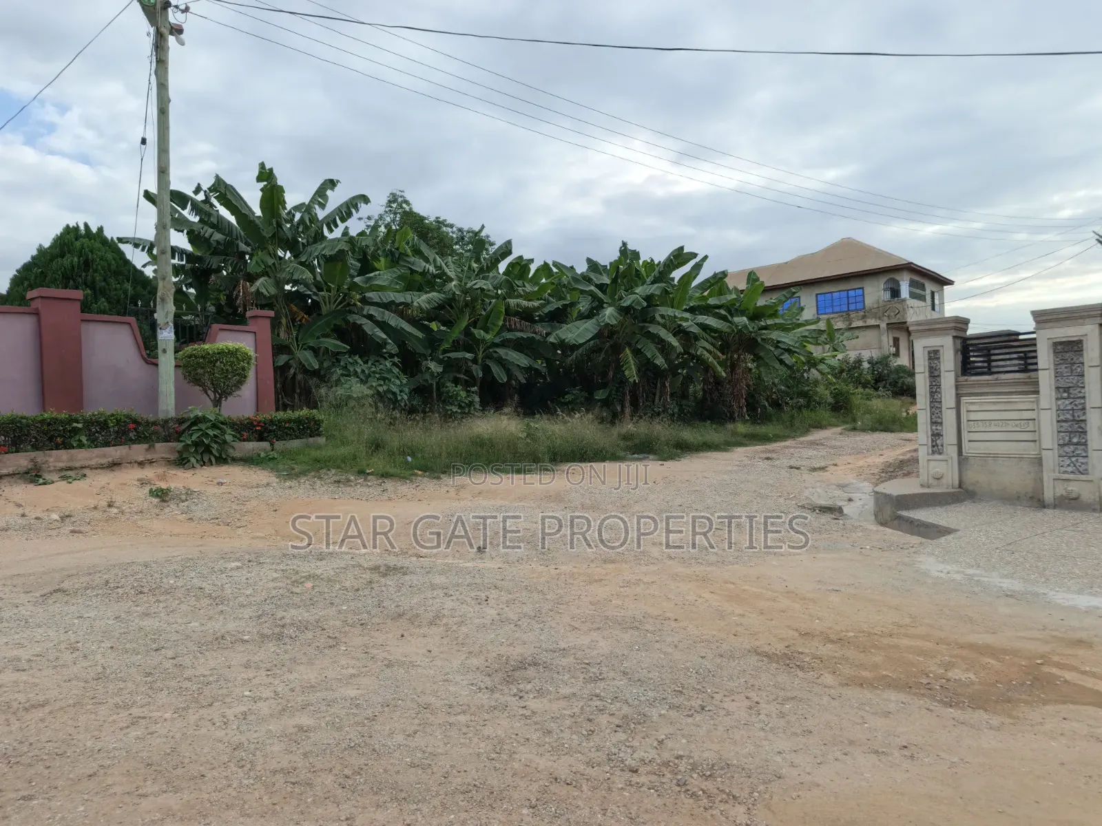 Plot for Sale at Atonsu Feyiase ( Close to Main Highway)