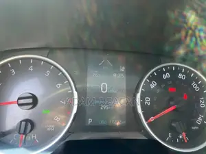 Toyota RAV4 XLE Premium AWD 2019 Silver