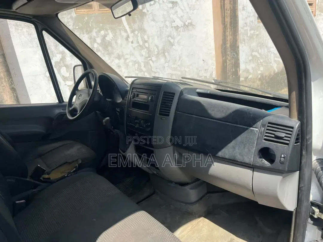 Mercedes-Benz Sprinter 2015 White