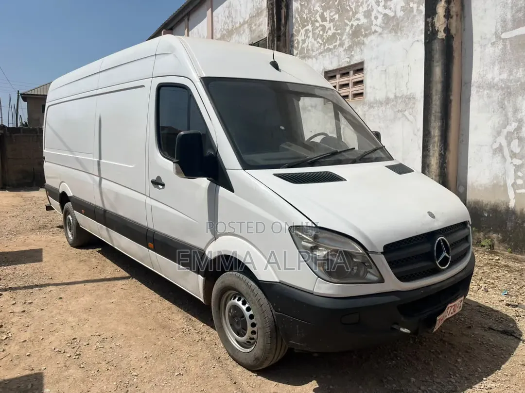 Mercedes-Benz Sprinter 2015 White