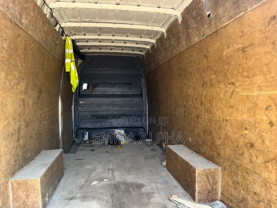Mercedes-Benz Sprinter 2015 White