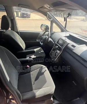 Toyota Voxy 2013 Black