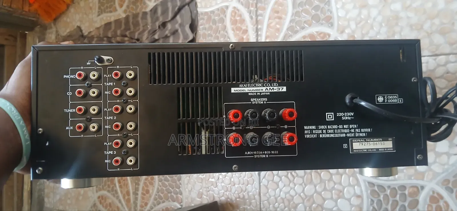 Akai Amplifier