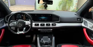 GLE Mercedes Benz for Rent