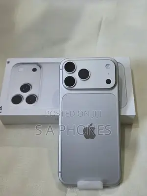 New Apple iPhone 17 Pro Max 256 GB White