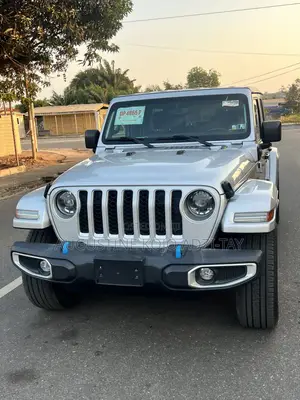 Jeep Wrangler 4xe Sahara 4WD 2023 Silver