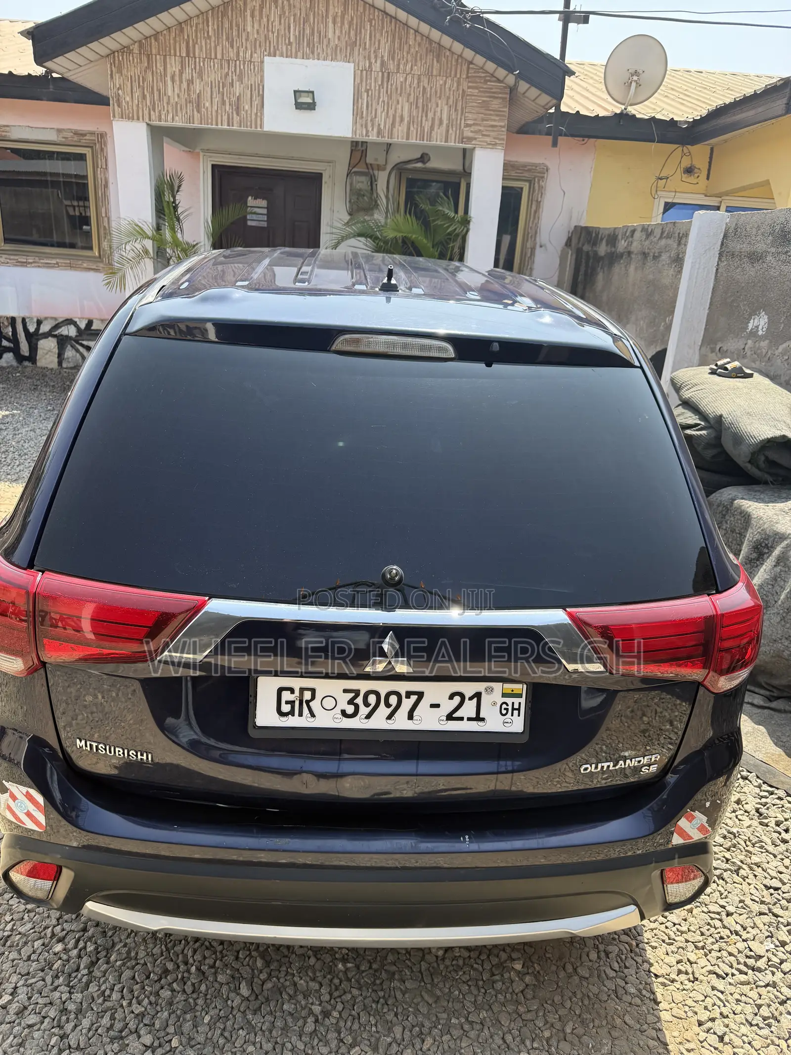 Mitsubishi Outlander SE FWD 2016 Blue